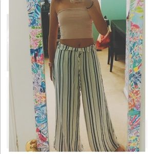 American eagle flare out pants